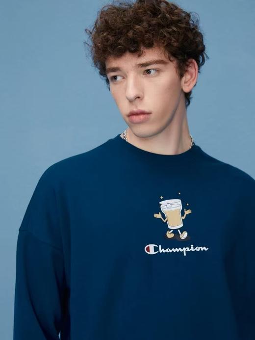 Champion套头无帽卫衣129.90（线上线下同步销售，不一定有货，介意勿拍）637299-GY 商品图1