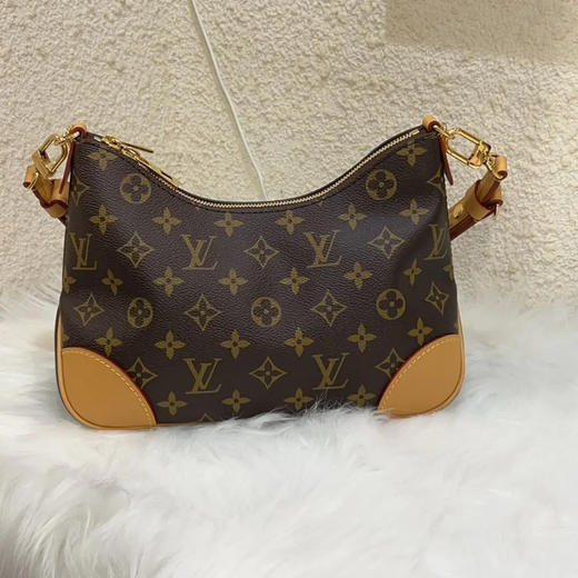 LV boulogne 老花 黄牛角 斜挎包 商品图1