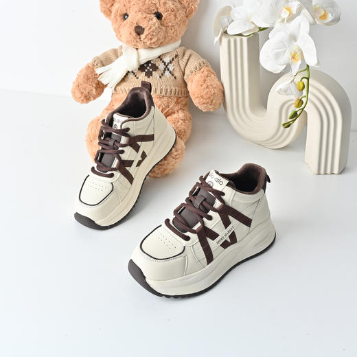 经典鲨2025冬季专柜新品潮流拼色系带平底加绒休闲鞋棉鞋女KW279-558181 商品图3