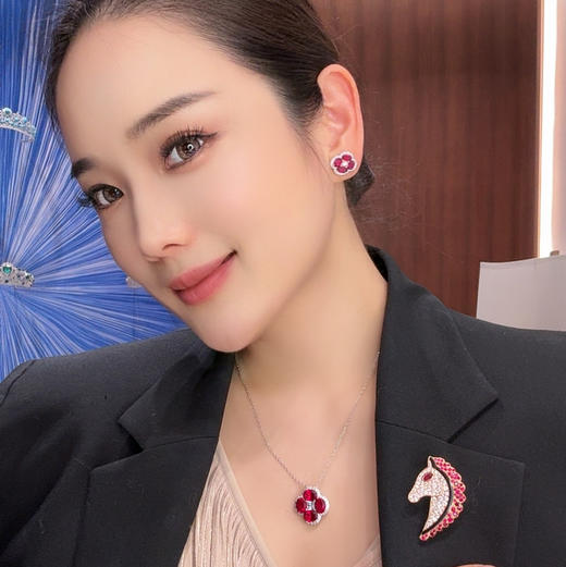 GAONAS  圣诞红 秋冬贵气百搭红色耳钉11792ER 商品图3