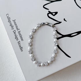 轻奢水灰珍珠手链小众高级感-纪念日百货门店同款168445118