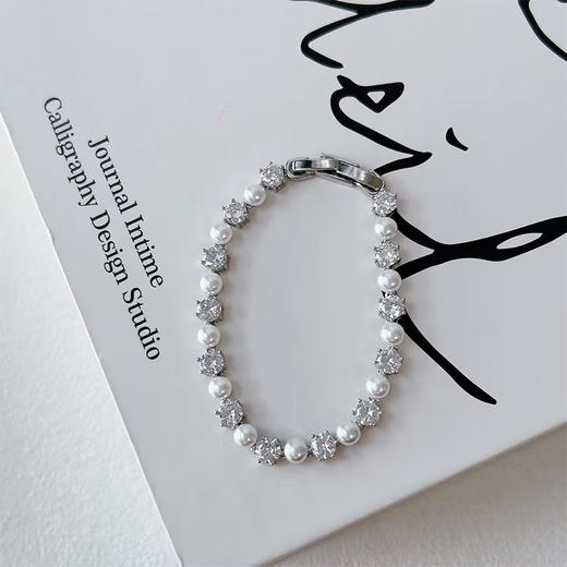 轻奢水灰珍珠手链小众高级感-纪念日百货门店同款168445118 商品图0