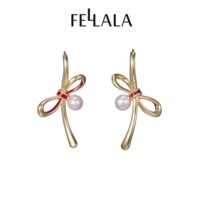2楼Fellala/翡拉拉「福结」系列珍珠耳钉耳饰货号925428107吊牌价829现价746