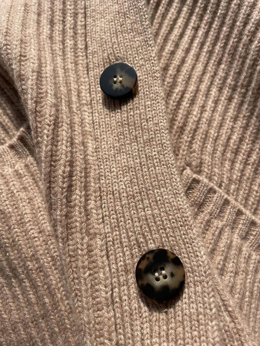 1218-7 uma/1436联名系列羊绒开衫 商品图10