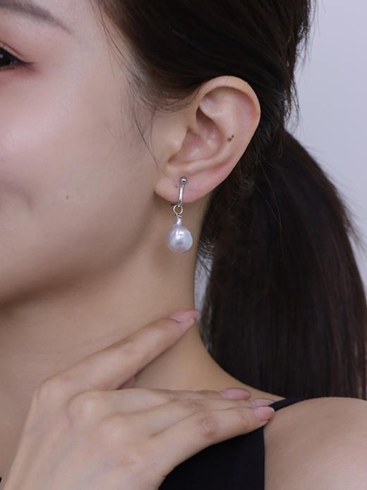 【挚友限定】(挂珠款)18K金可换珠耳夹 极光澳白珍珠 银蓝色巴洛克12-13mm 商品图1