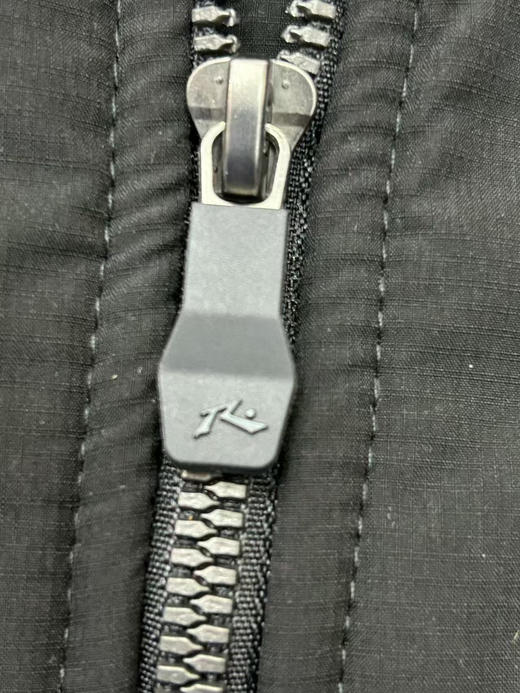 秒杀。RUSTY抓绒外套。工厂只有。M L 偏大2个码 商品图7