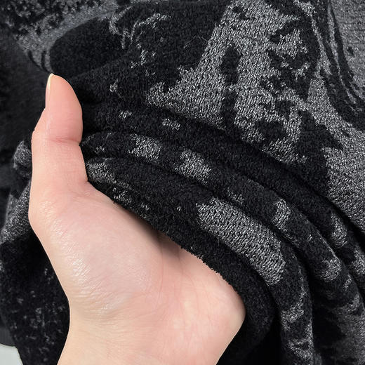 圣得西2025年冬季男士新款针织毛衣动物提花圆领套头时尚保暖毛衫 商品图9