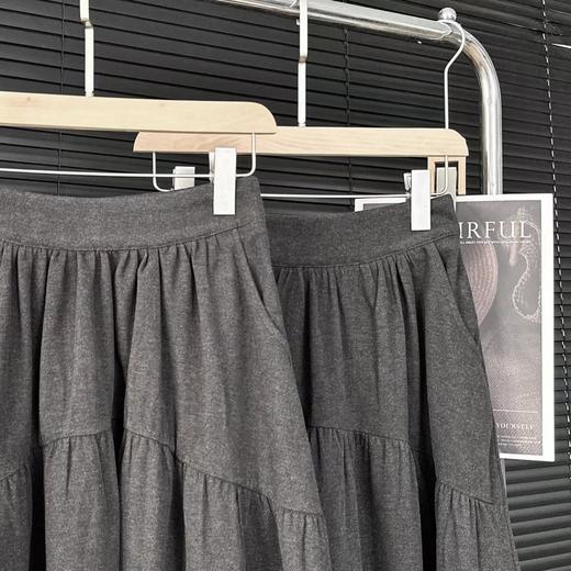 D121811冬季新款简约抽褶A字半身裙软糯百搭显瘦长裙 商品图13