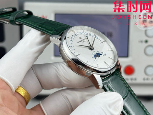 全新升级版 Vacheron constantin 经典之美品鉴江诗丹顿 GR传承系列4010U 逆跳日历款 男士腕表 4010U/000R-B329 商品图7