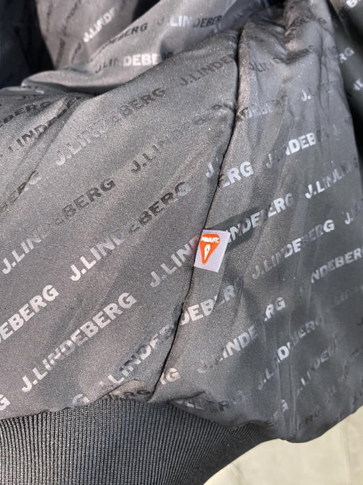 全新正品林德伯格秋冬棉服夹克M码只要380元 商品图9