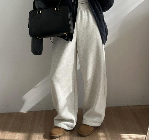 老米优品🎈3-5天！自留款❤ 550g过冬加绒神裤☀高克重《裤口两穿设计！加绒卫裤》一裤两穿！松弛感满满，梨形妹纸大爱~~K251218A 商品图8