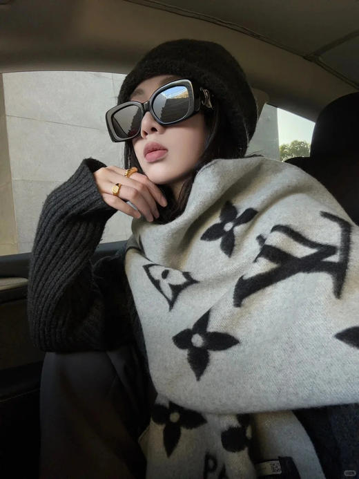 刘亦菲同款老花羊毛围巾121504 商品图4