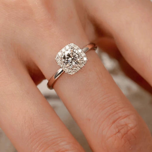 轻奢小众设计女戒指纪念日百货门店同款156846854 商品图1