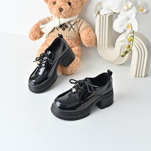 经典鲨2025冬专柜新品百搭黑色圆头加绒加厚中粗跟小皮鞋女KC19-558321 商品图2