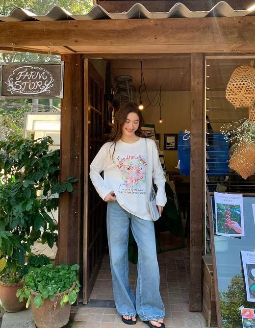 D121812冬季加绒加厚弯刀牛仔裤一字假口袋高腰显瘦阔腿牛仔裤（配腰带） 商品图8