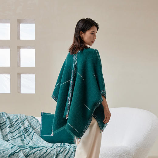 羊绒手工捻纱氆氇V领斗篷  SJF97W390N 商品图4