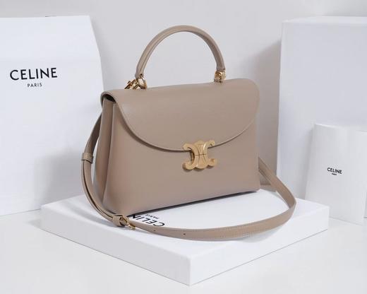 赛琳Teen Nino 新款凯旋门(LZ) 商品图1