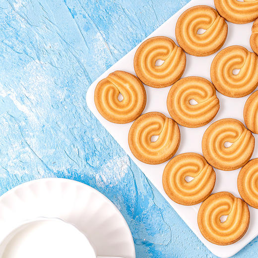 福事多 黄油味曲奇饼干礼盒 820g/箱  口口香甜，酥脆好滋味 精美包装，送礼体面； 商品图8