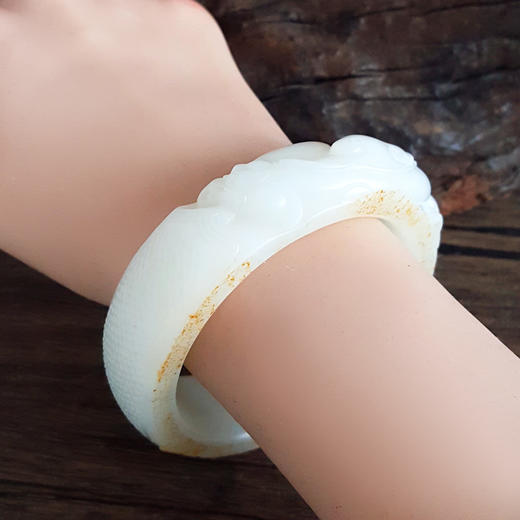 【天然正品】天然收藏级新疆料轮胎镯细腻一级白油润度佳56.5号瑞兽和田玉手镯 171225JJ34 商品图7