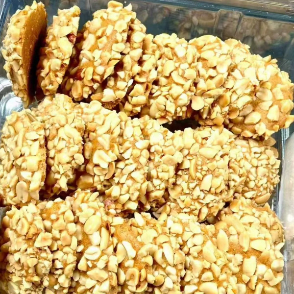 周五取货：【花生酥】一盒400克，酥松，浓浓花生坚果香。