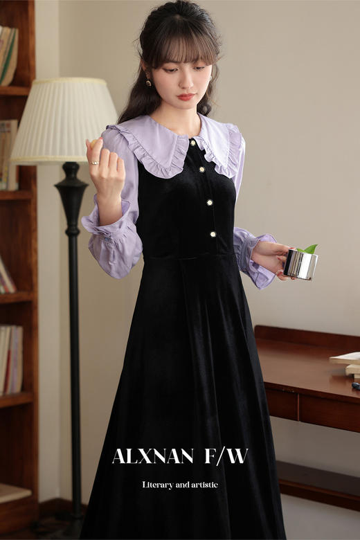 鹿向南「梦幻星辰」假两件法式桔梗娃娃领连衣裙女秋冬季收腰长裙 商品图5