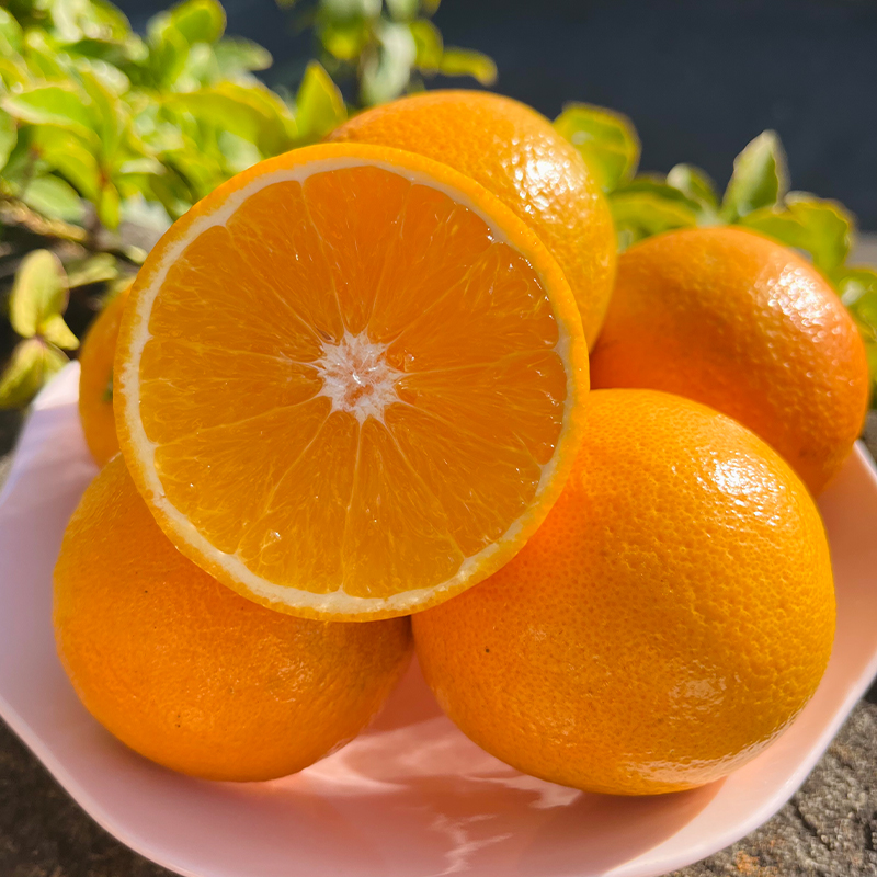 【云南冰糖橙】来自彩云之南-- 云南，1200米的高山种植，酸甜解腻，多种规格随心选，赠送开果器