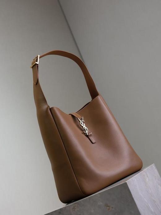 圣罗兰 LE 5À7_光滑皮革柔软手袋大号 焦糖色（LZ） 商品图2