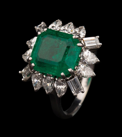 独角鹿西洋古董20世纪欧洲出品玛格丽特款花叶造型铂金镶嵌哥伦比亚祖母绿及钻石戒指 商品图2