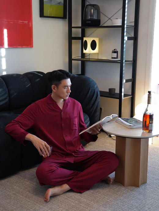 官网749！爱家AW沁润睡眠衣翻领开衫长袖长裤 秋冬加厚莫代尔棉家居服套装  男士睡衣新年本命年波尔多红 商品图6