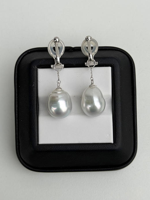 【挚友限定】(耳线款)18K金可换珠耳夹 极光澳白珍珠巴洛克11-12mm（封板福利 无质量问题不接受7天无理由） 商品图4