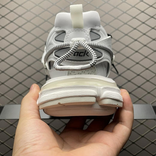 秋冬特惠💰700 纯原Balenciaga 巴黎世家 Track Sneaker 巴黎世家三代 户外概念复古老爹鞋 商品图1