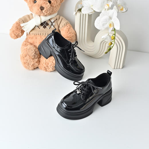 经典鲨2025冬专柜新品百搭黑色圆头加绒加厚中粗跟小皮鞋女KC19-558321 商品图1