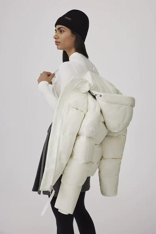 【秒杀价已调 直接拍】大鹅 羽绒服 售完无补 请抓紧 新品 女短款 大鹅羽絨服 外套来袭 哇塞~ 商品图5