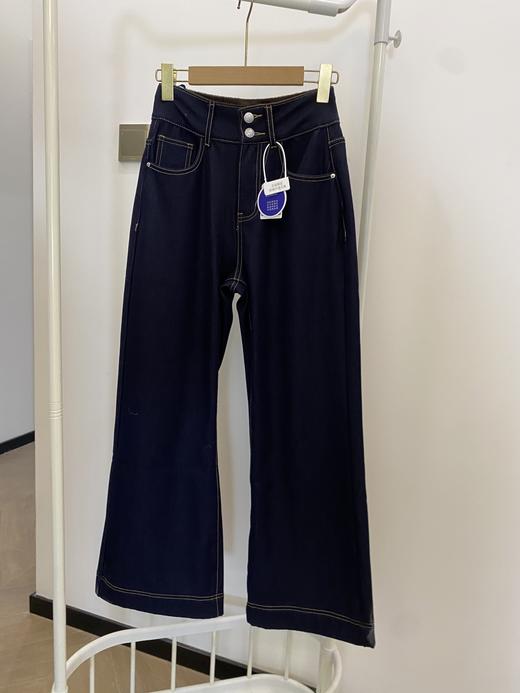 直发【68201 】防褪色抗皱~ 丹宁蓝 加绒四面弹高腰显瘦抗皱微喇牛仔裤 商品图4