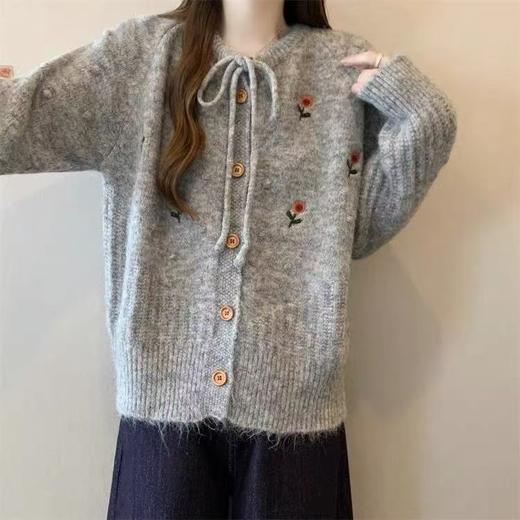 自营【超美针织衫】M14韩系氛围感小花朵系带开衫毛衣-喜出 商品图3
