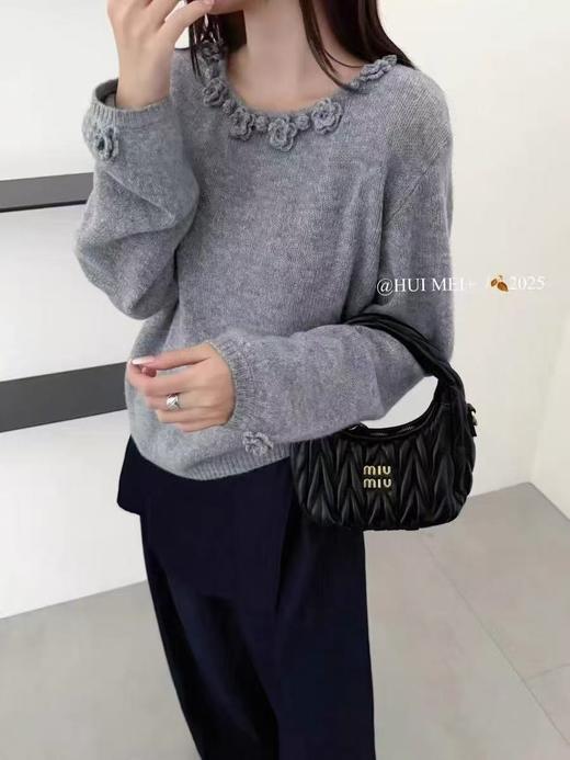 自营【超美针织衫】M09超有气质立体手工花朵一字肩毛衣-喜出 商品图1
