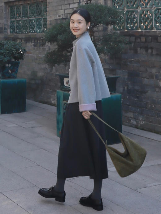 【百图lulu定制】【雾凇半裙】捏细褶 松弛感毛呢半裙 后腰弹力收褶 伞裙 商品图4