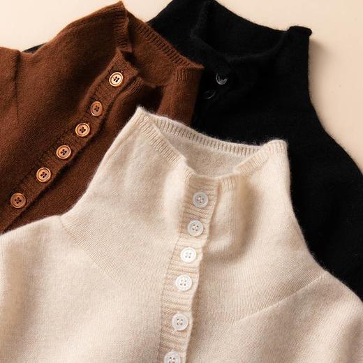 三穿实用派新款！100纯山羊绒多扣开衫外套女CYR240114 商品图2