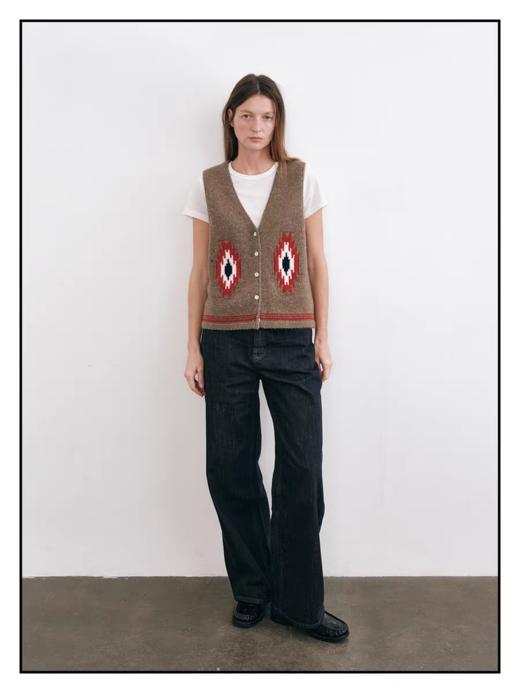 shyshystill/shy202509056/宽松V领100%全羊毛双色菱形格图案羊毛马甲 商品图2