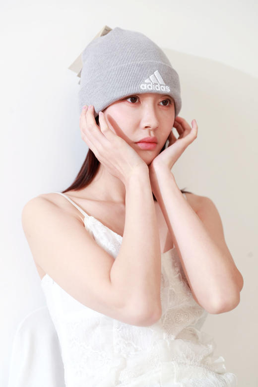 真的好好看，是整箱出口的。重工刺绣字母针织毛线帽冷帽C121988 商品图11