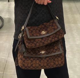 Coach 蔻驰十月新品CCV65 Etta大小号复古风腋下包