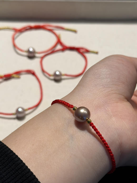 【大红大紫珍珠手绳】麦麦诸暨珍珠溯源行，货尖中优中择优的品质，亲自把控挑选，大家放心跟麦麦入！ 商品图4