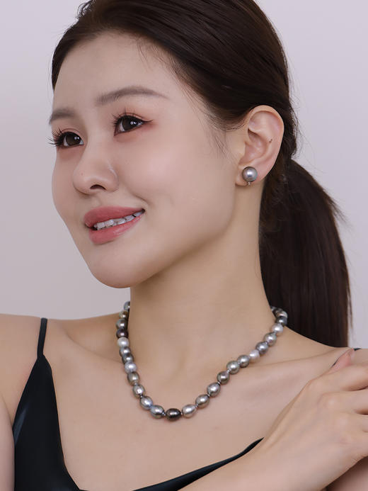 【挚友限定】(经典款/挂珠款)18K金大溪地铂金灰珍珠耳夹 商品图1