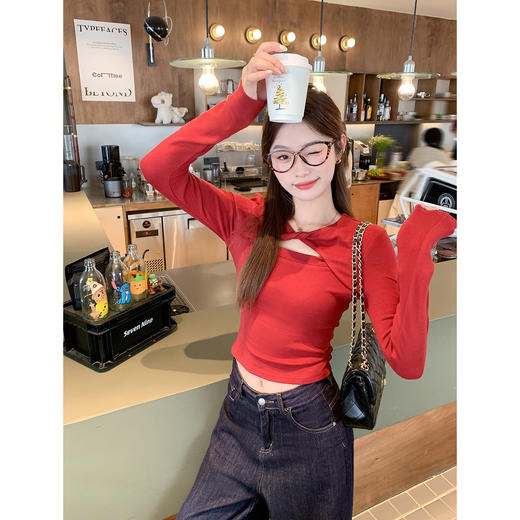 <曾小咸推荐>2.20 现货秒杀 ！微信超特价！韩系镂空修身T恤 日常119.99 立减60 秒杀59.99！！ 商品图2