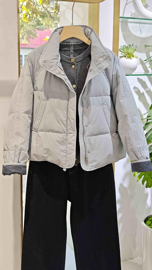 585991格纹袖口 下摆抽绳短款羽绒服 商品图4