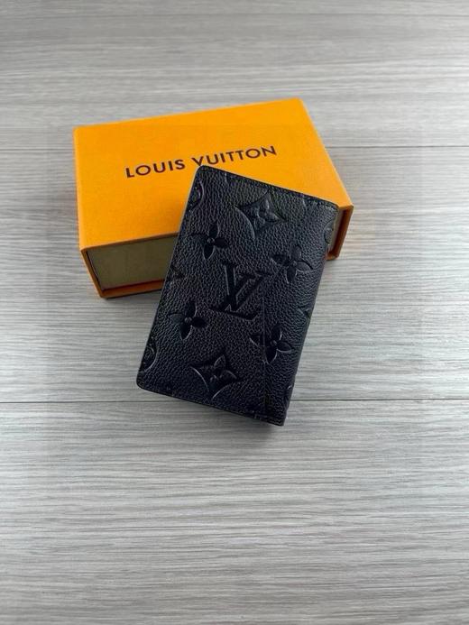 LV 压花短款钱夹 商品图1