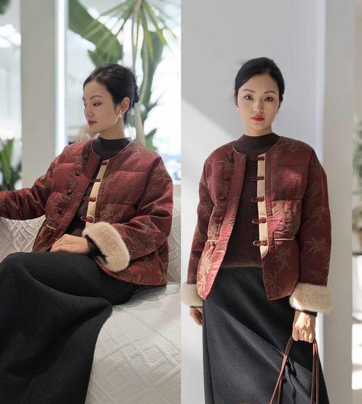 545227新中式圆领袖口水貂鹅绒服 商品图2