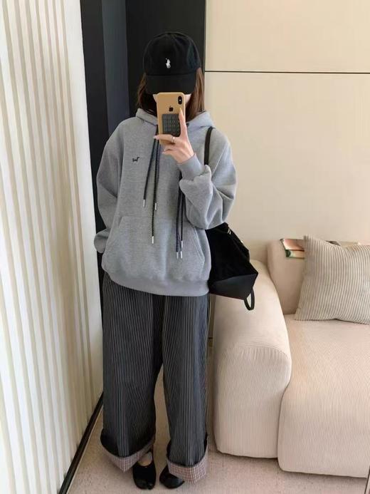 🔥🔥🔥奥粒绒【重工刺绣】三色抽绳～精致刺绣连帽短款卫衣-喜出 商品图1