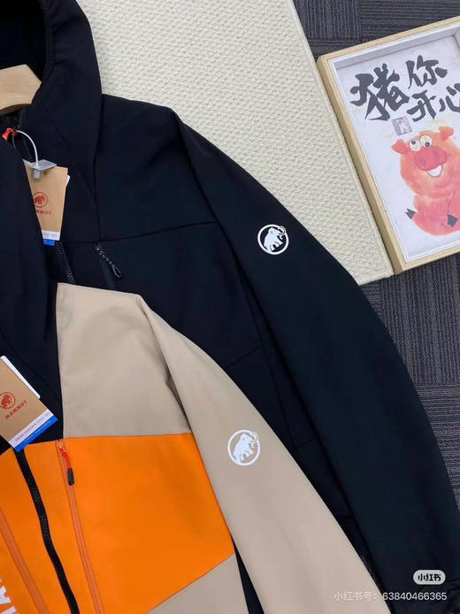 原单正品 Mammut猛犸象Aenergy SO Hybrid男款户外防风弹性软壳夹克衫，防风防泼水，拼接透气吸汗抓绒保暖舒适，户外跑步首选，软壳夹克外套
两个色， M-2XL 商品图2