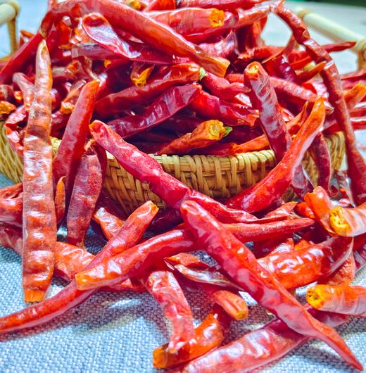 【丘北去把辣椒干】💥巨香❗️新包装新体验❗️爱辣星人不可抗拒的❗️ 地标名品，不是最辣，但是超香‼️‼️🌶5斤鲜辣椒出1斤干辣椒，手工挑选 商品图2